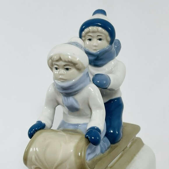 Vintage Paul Sebastian Children Sleigh Figurine Sledding Childhood Snow Winter - Picture 11 of 12